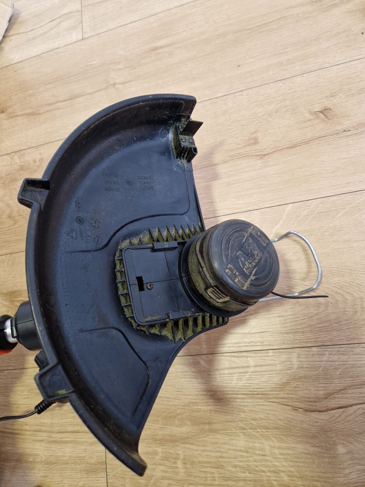 Kosiarka podkaszarka akumulatorowa Black decker 36V ladowarka