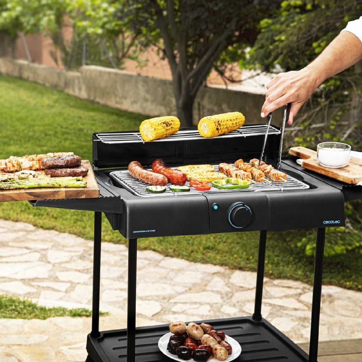 Grill elektryczny PerfectSteak 4250 Stand 2400W ze stali nierdzewnej