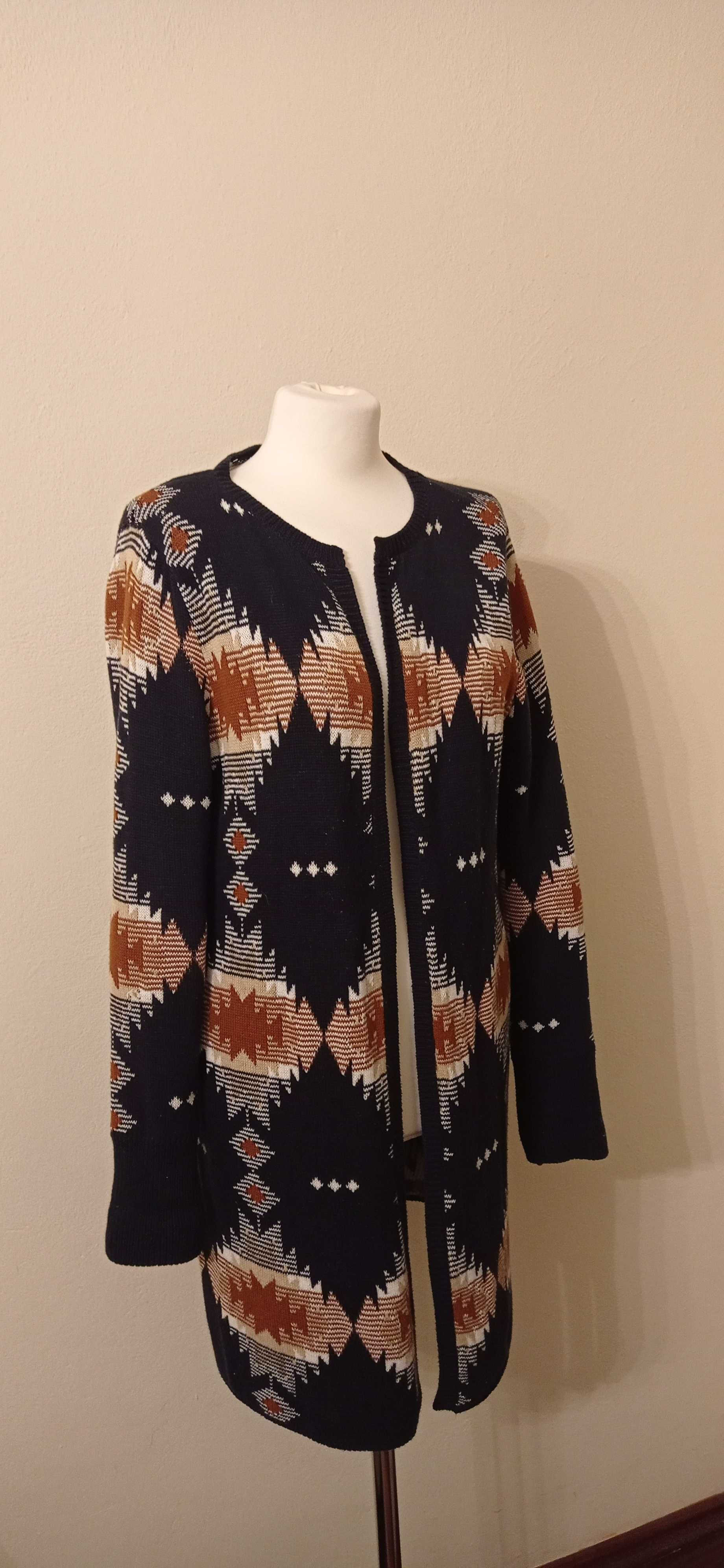 Sweter wzorzysty roz. 40/42