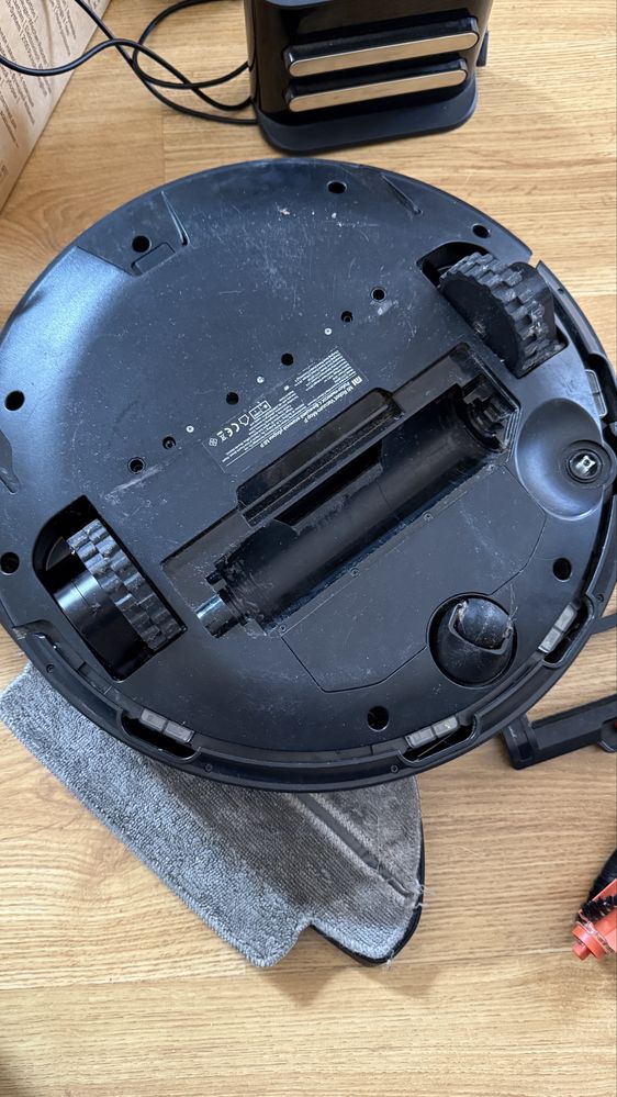Mi Robot Vacuum Mop Pro, robot sprzatajacy z funkcja mycia, odkurzacz