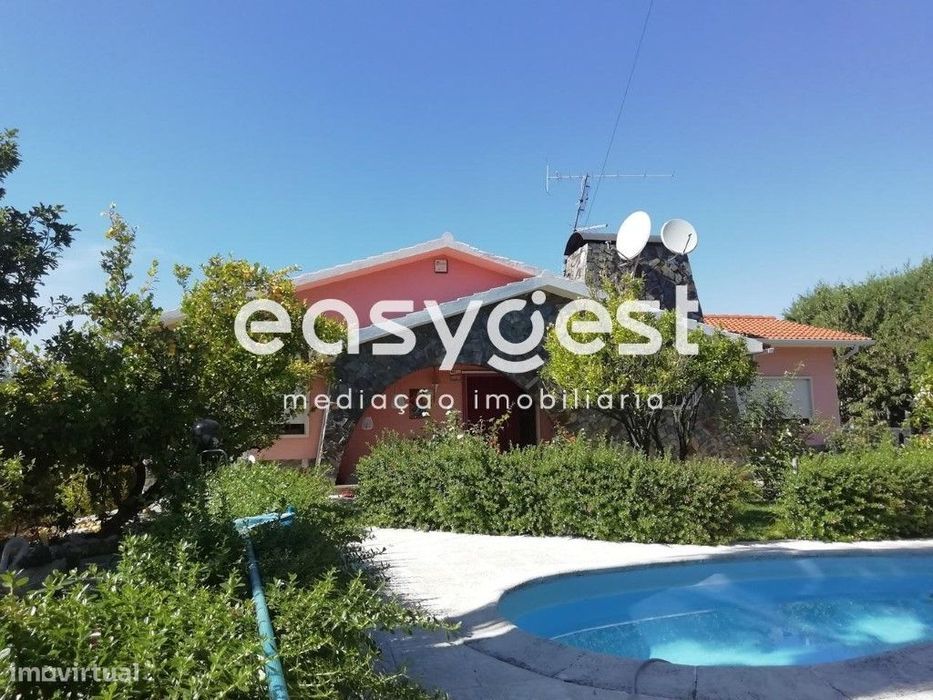 Turismo rural com moradia T6 inserida numa paisagem única no Fundão