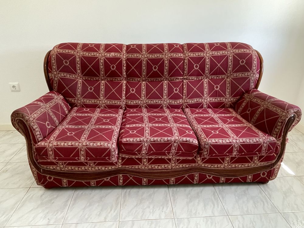 Vendo cama, sofa, mesa, etc