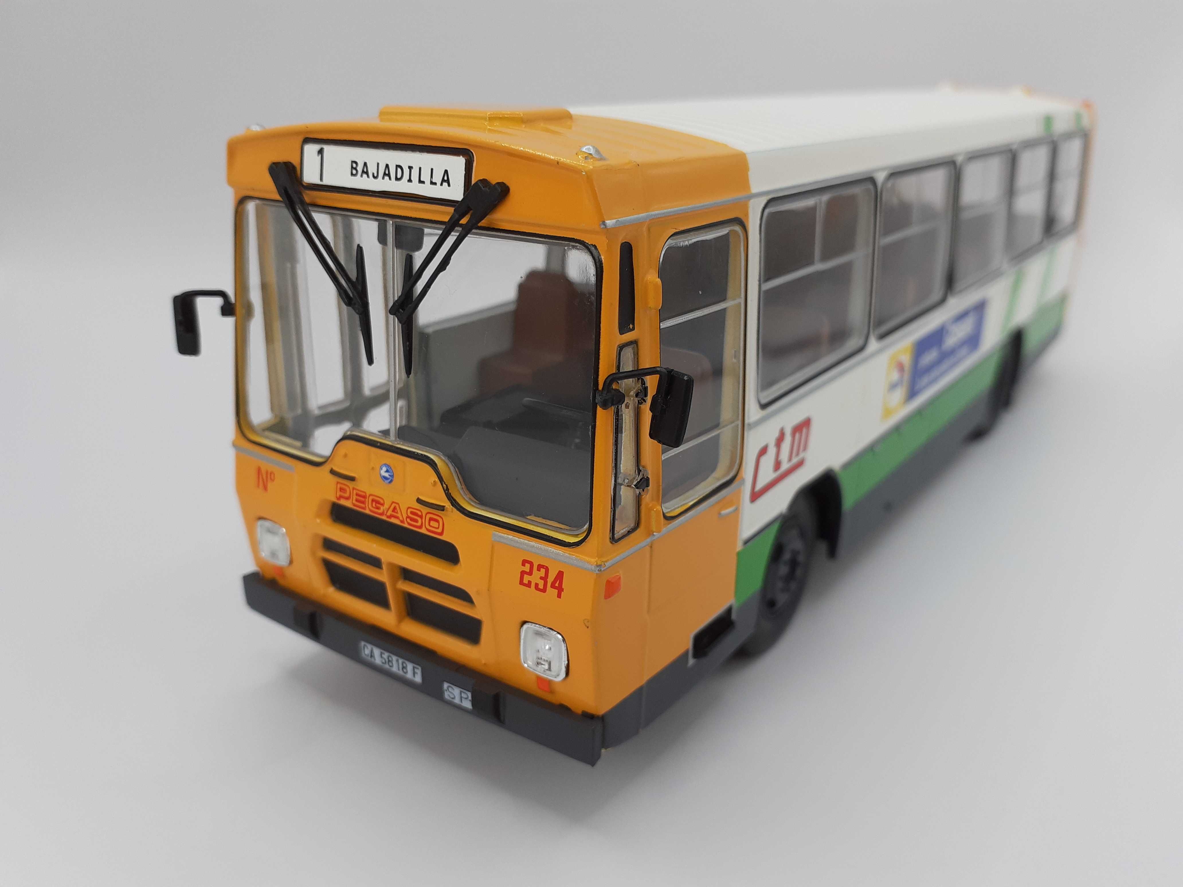 Miniatura escala 1:43