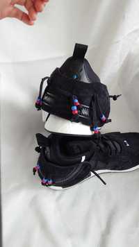 Adidas Nmd C1 Native 39,1/3 Navajo Pack Core Black Boost 
120,00 €
eBa