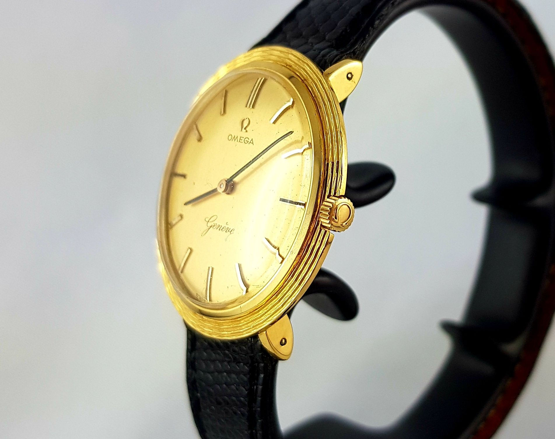 Złoty zegarek Omega Geneve zloto 18k Unikat SlimeLine Lata 60te