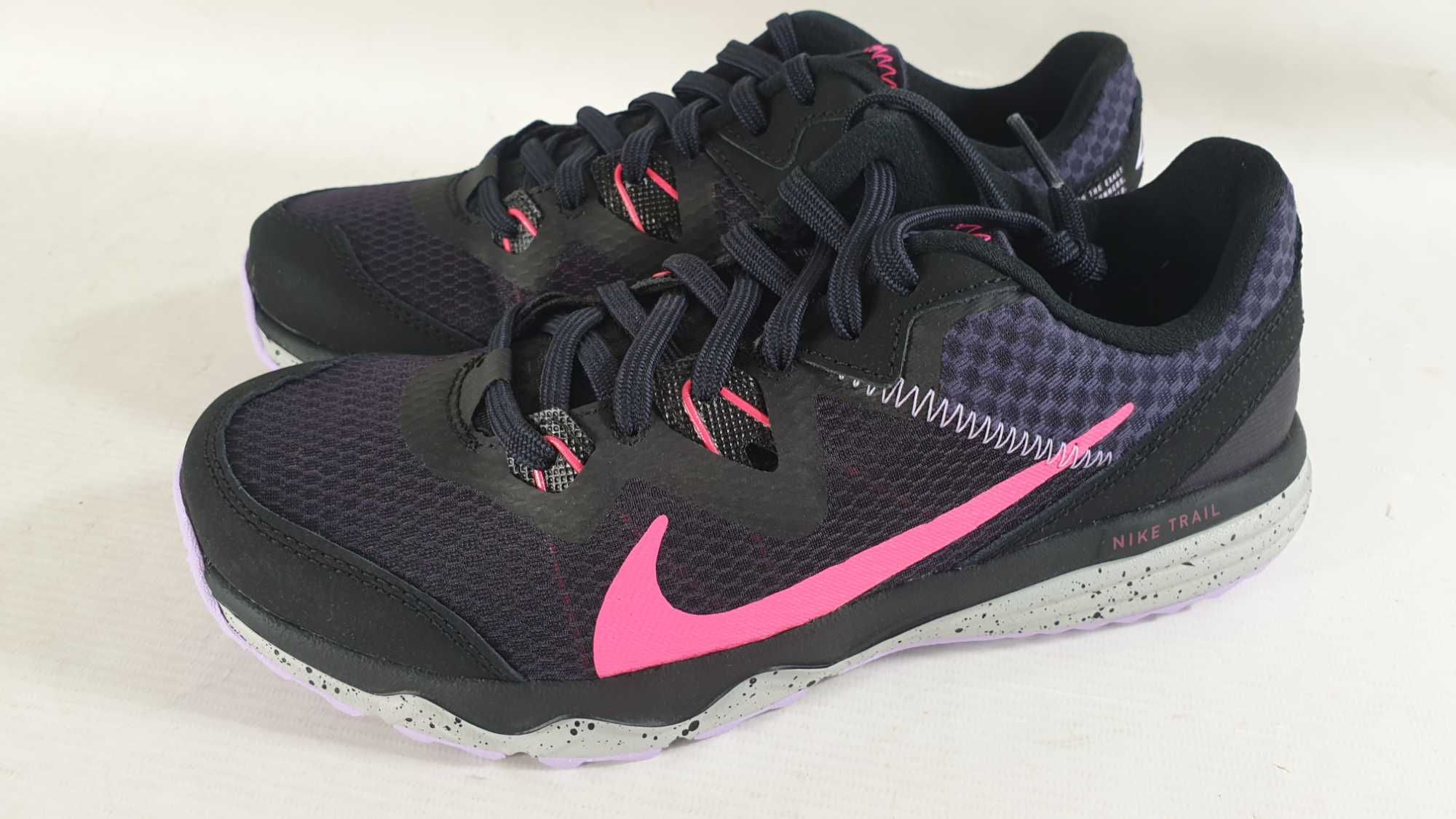 Buty do biegania Nike Juniper Trail roz  37,5