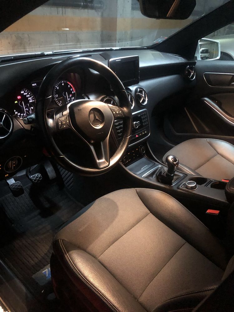 Mercedes-Benz Classe A 180 CDI | 2012 | 235.000 km