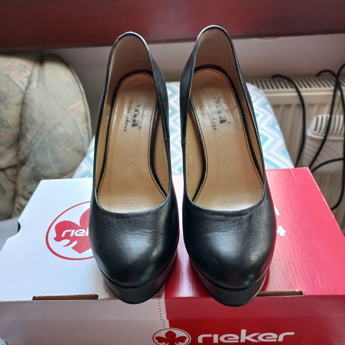 Czółenka damskie na platformie