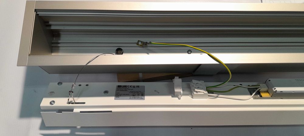 Oprawa LUG VOLICA LED 1200 g/k LED 3200 lm/840 PLX 4000 K 1 x 26W IP20