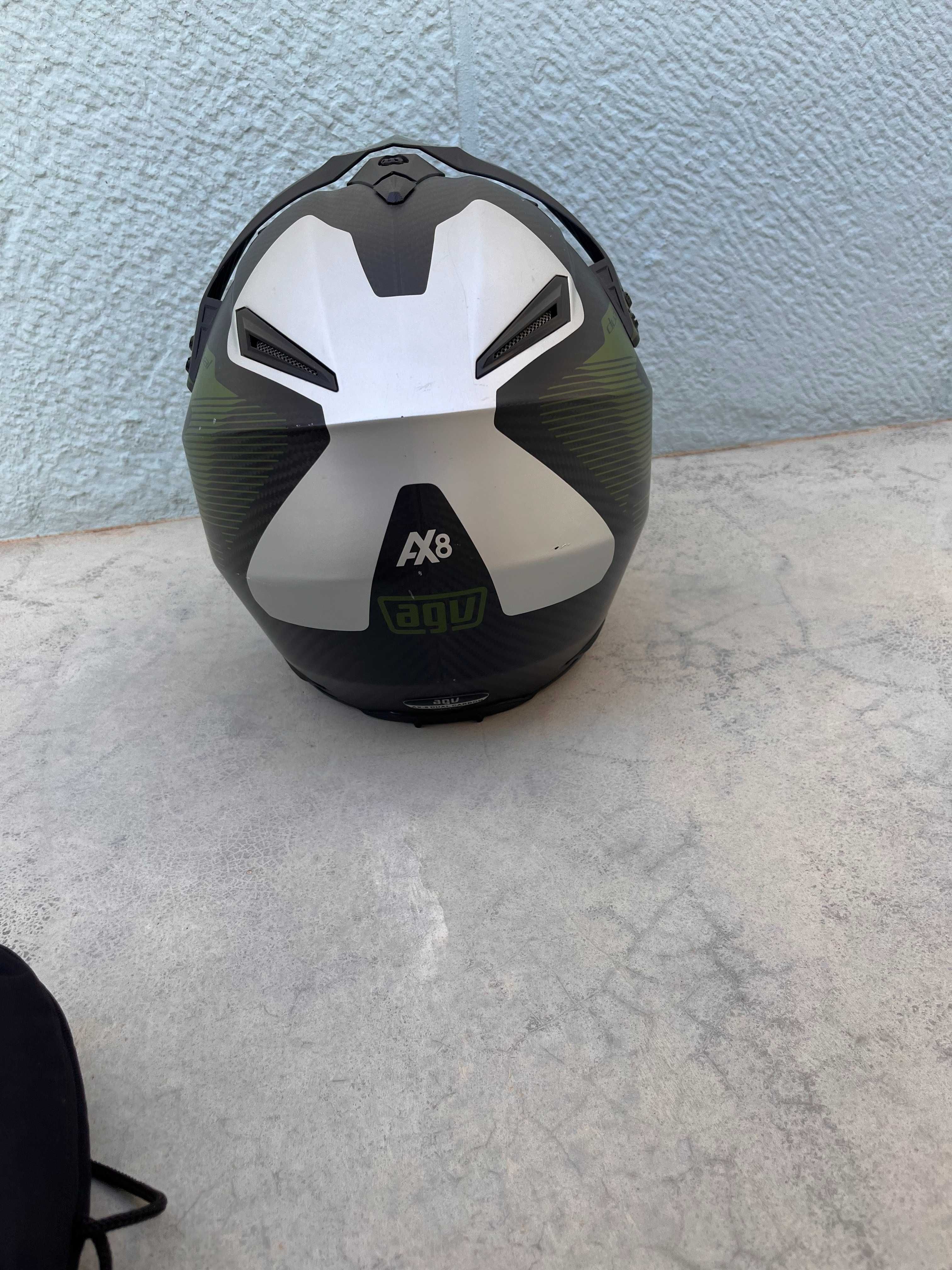 Capacete AGV AX-8 Dual Carbon - Tamanho L - 59/60 cm