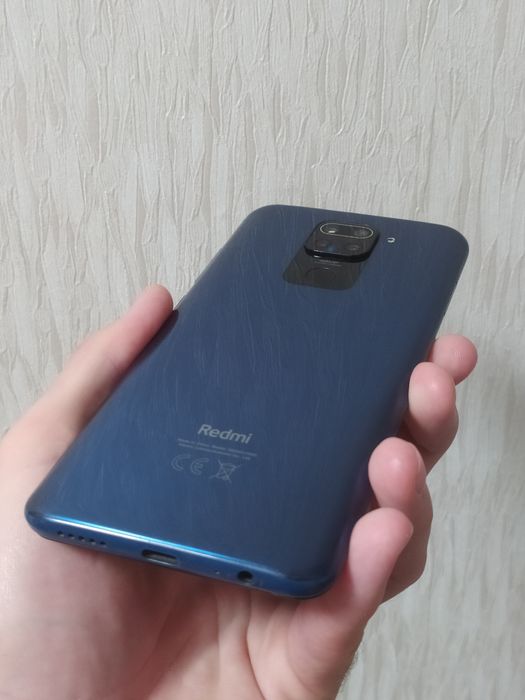 Топ варіант! Смартфон Xiaomi Redmi Note 9 3/64GB в гарному стані