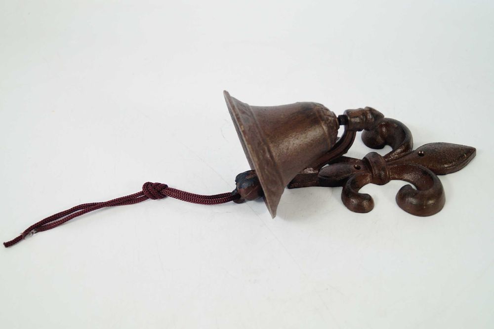 Masywny żeliwny dzwonek dzwon brązowy patynowany