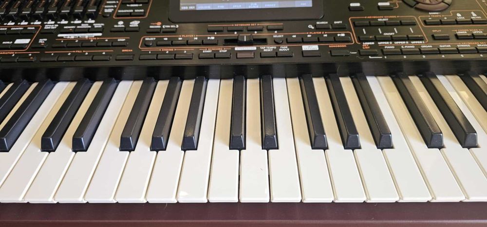 Sprzedam Korg pa 4