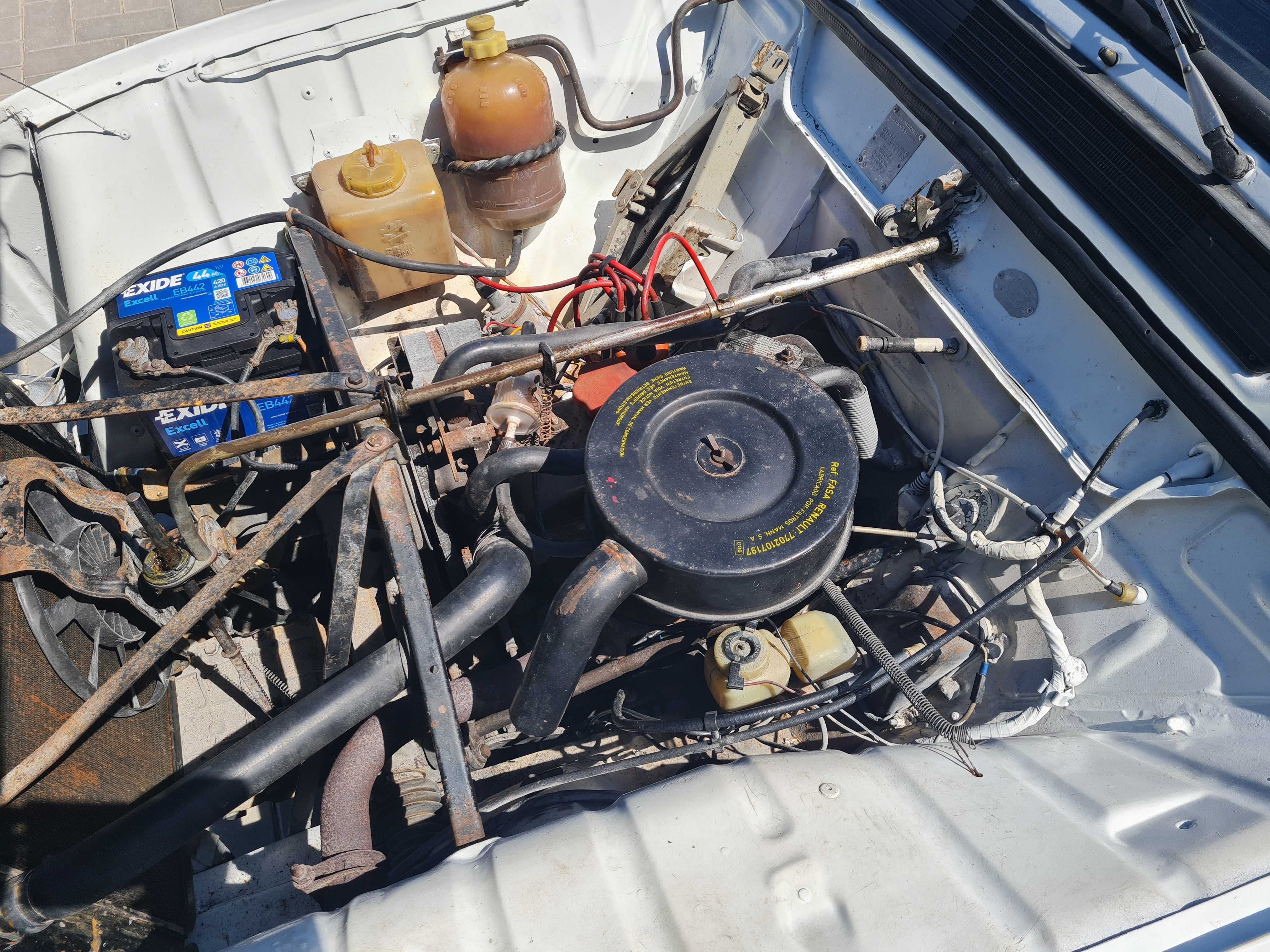Renault 4l muito bom estado