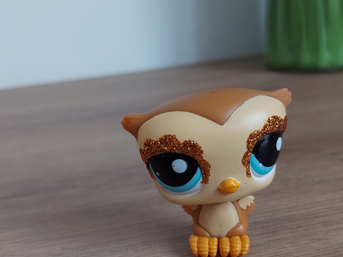 Figurka Littlest Pet Shop LPS brokatowa sowa #2231 Hasbro