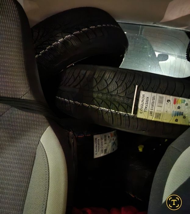 Koła Toyota Yaris IV 20/24 czujniki