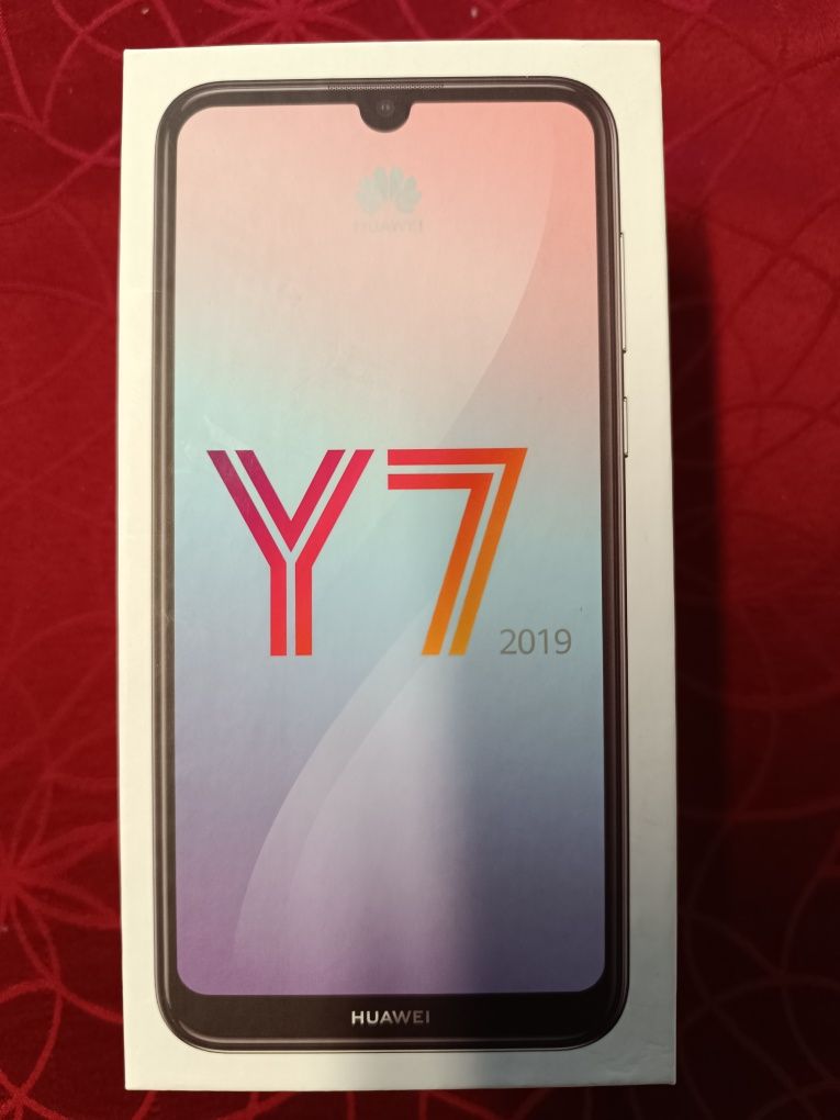 Telemóvel Huawei Y7 2019