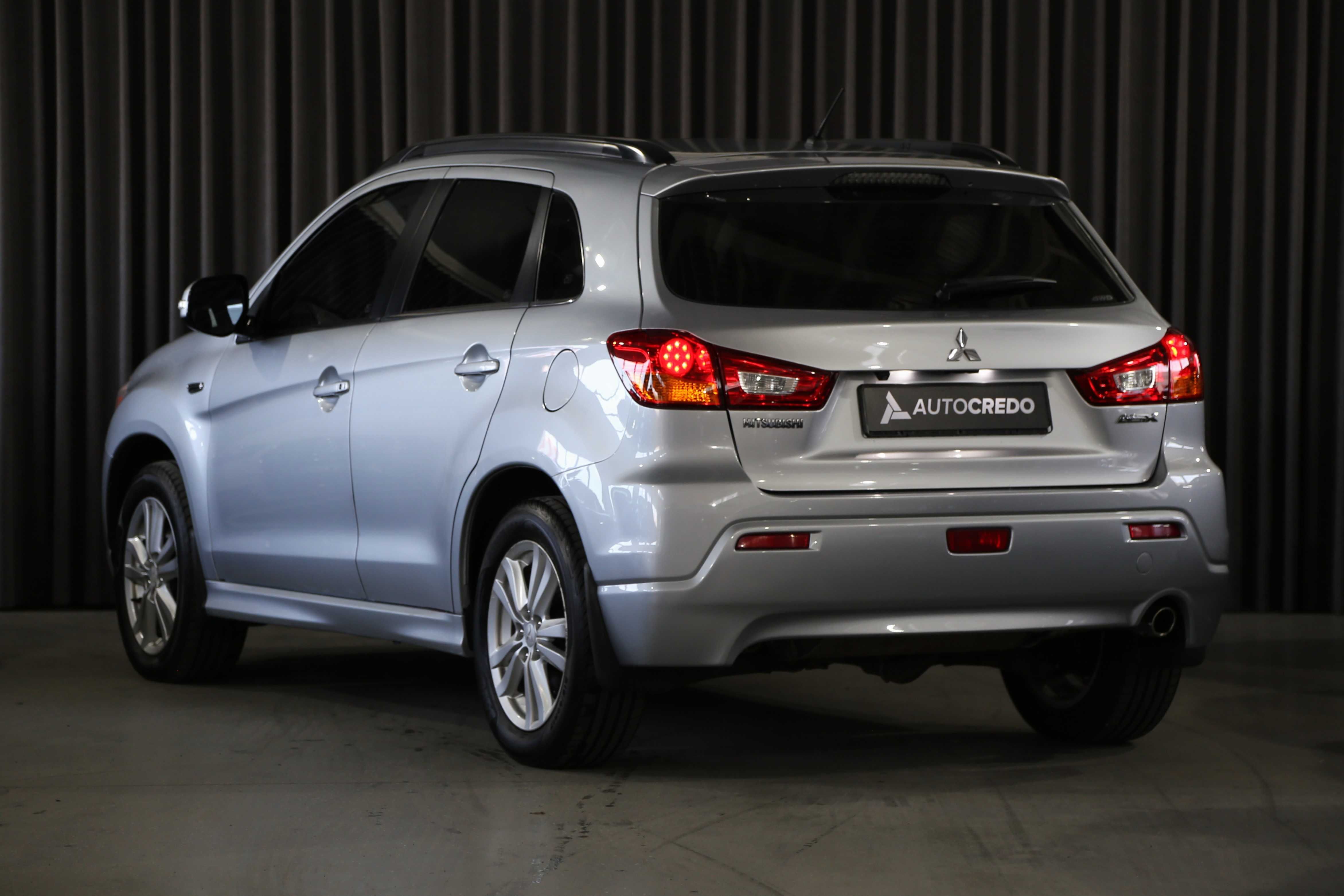 Офіційний Mitsubishi ASX 4WD 2012 року