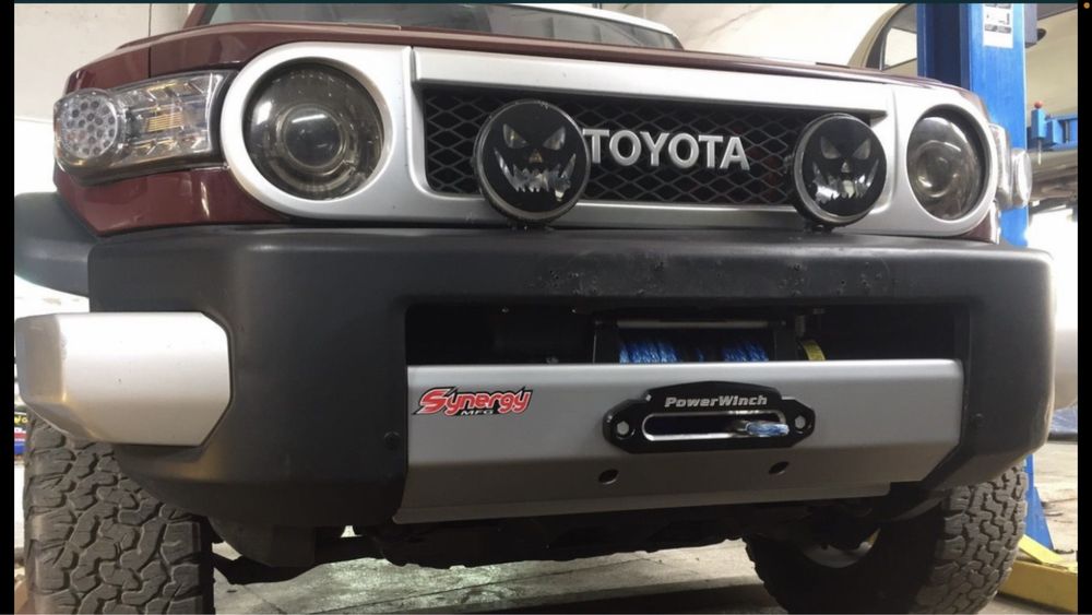 Toyota FJ Cruiser площадка под лебедку в оригинальный бампер