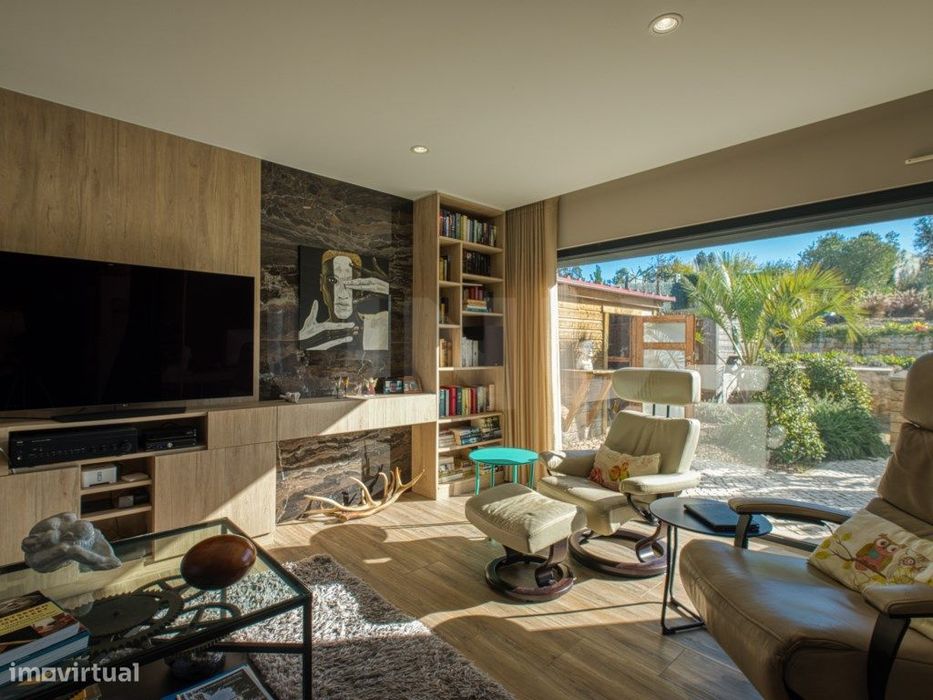 Moradia T4, para venda, em Caldas da Rainha