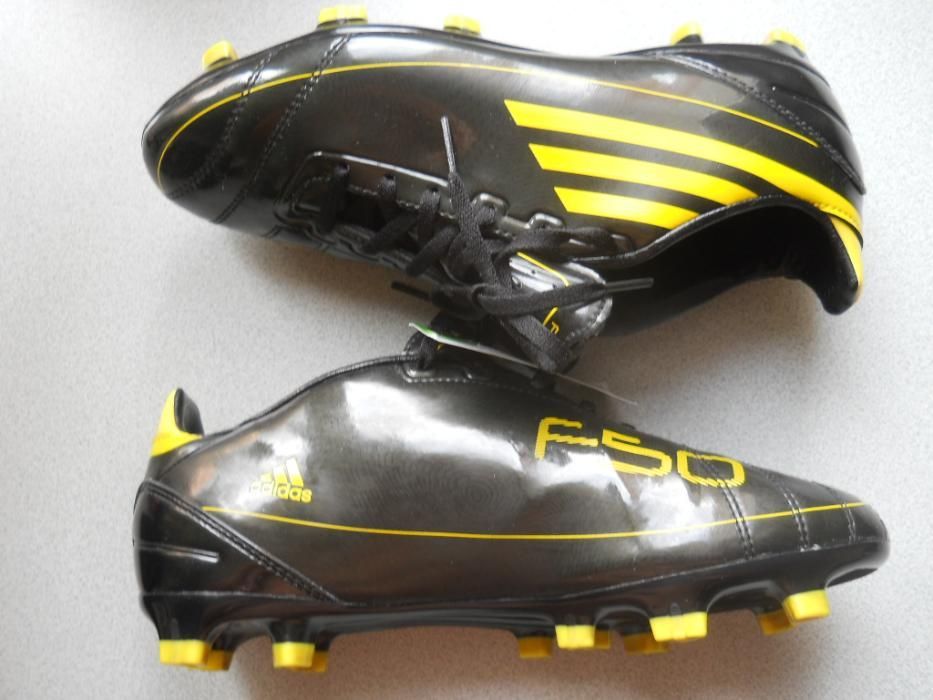 lanki,korki ADIDAS F 5O F 10 TRX FG J