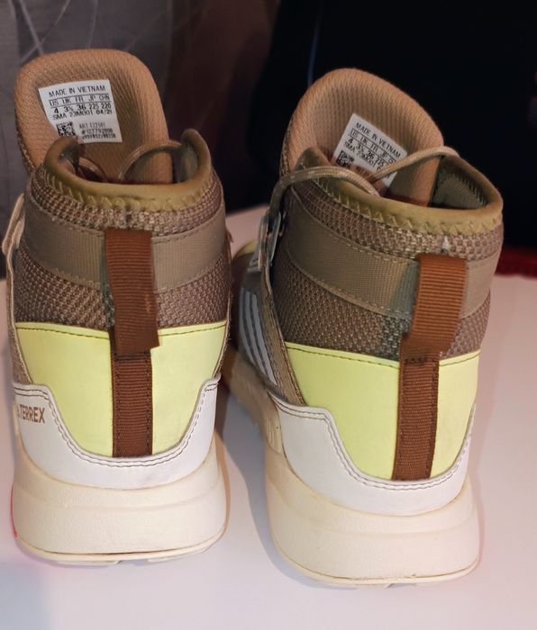 Buty zimowe terrex 36
