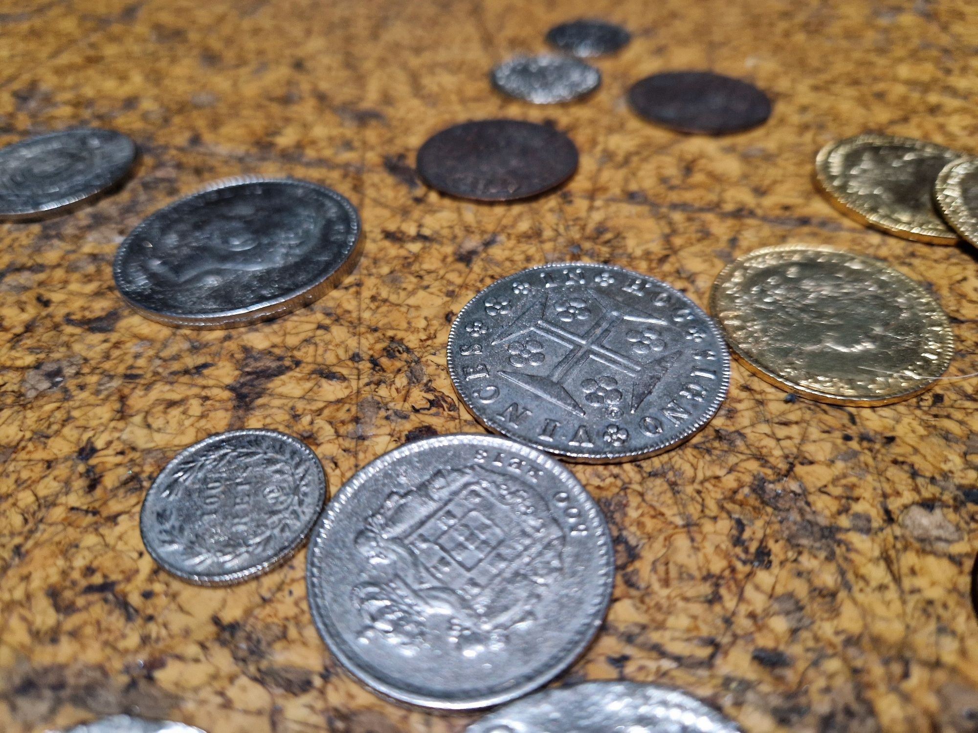 Moedas réplicas jornal de notícias