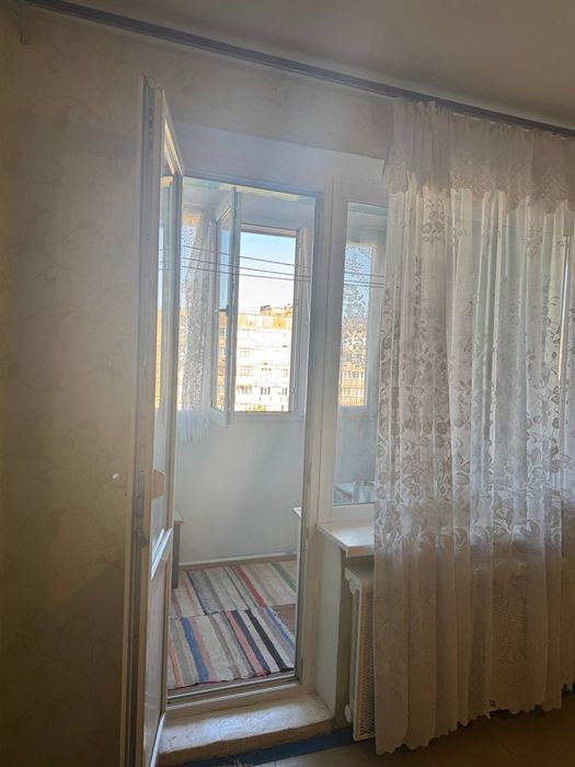 ДЗЕРЖИНКА, Гетьманська 74, 2кім.квартира  чиста, перевірена. ОСББ