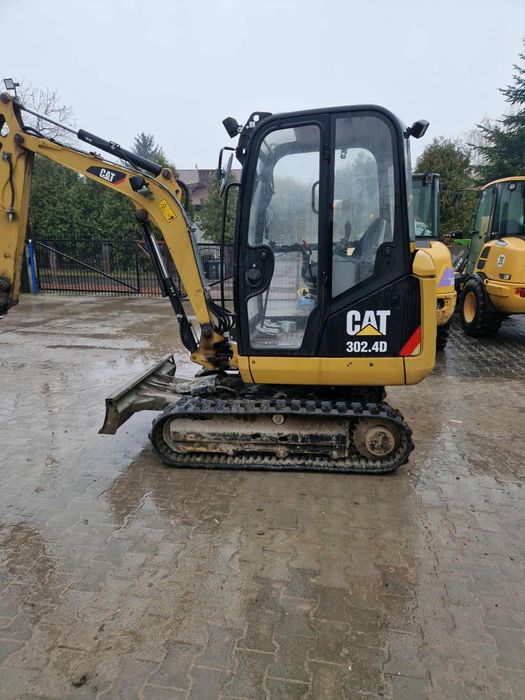 Minikoparka car 302.4