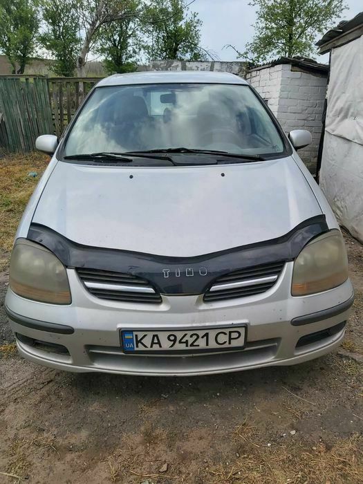 Мінівен Ніссан продам