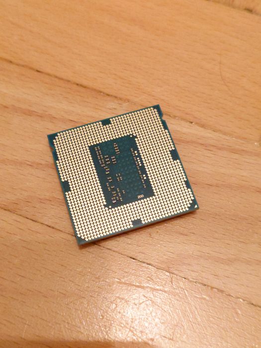 Intel Core i5 4590
