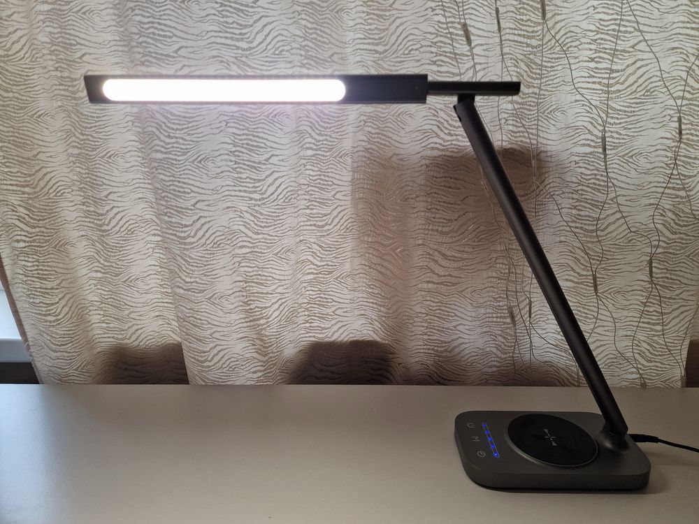 Настольная светодиодная лампа FunDesk LC2