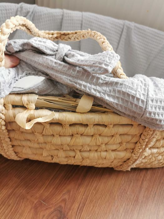 kosz Mojżesza Ahoj Baby, materacyk i prześcieradełko na ścianki