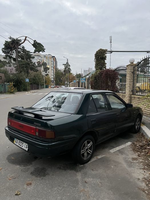 Mazda 323 1996 на ходу сел поехал