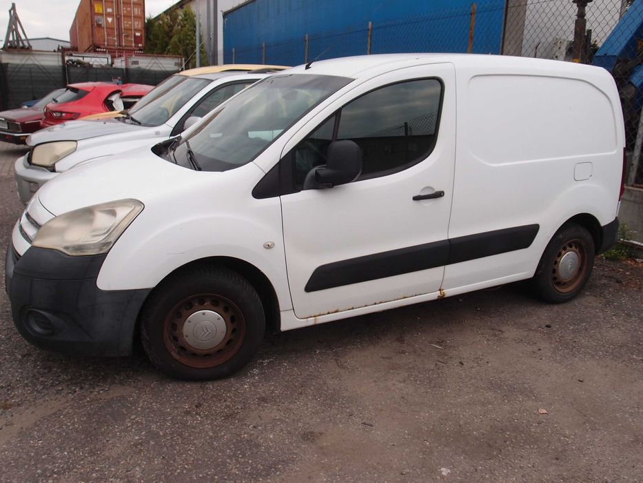 Citroen Berlingo II / 1.6 HDI 16v 90 KM / 2008r. / na części