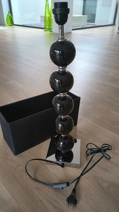 Candeeiro decorativo cromado/preto