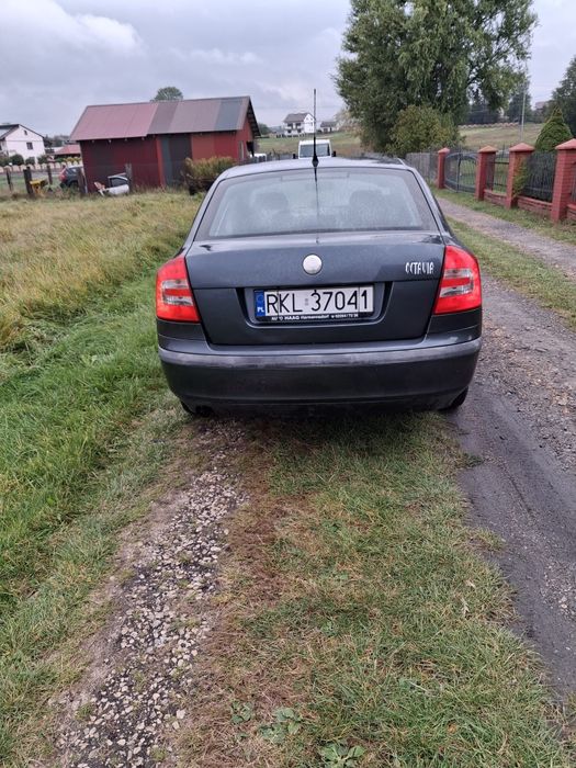 Skoda octavia 1.6 benzyna-> 2008 -> zadbany-> automat