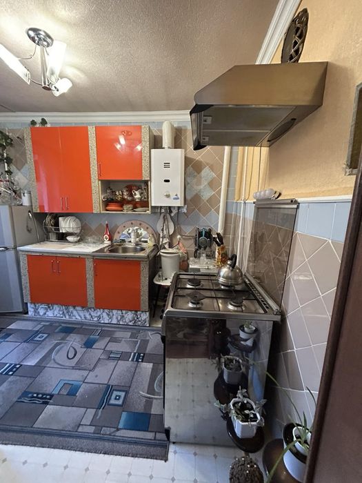 Продаж частини будинку в Центральній частині міста