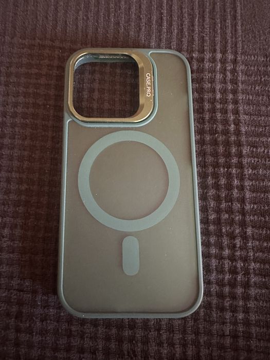 Capas iphone 14pro