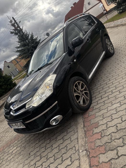 Citroën C-Crosser 2.2 HDi • 156 KM • 2008 r. • 7 miejsc • Diesel • 4x4