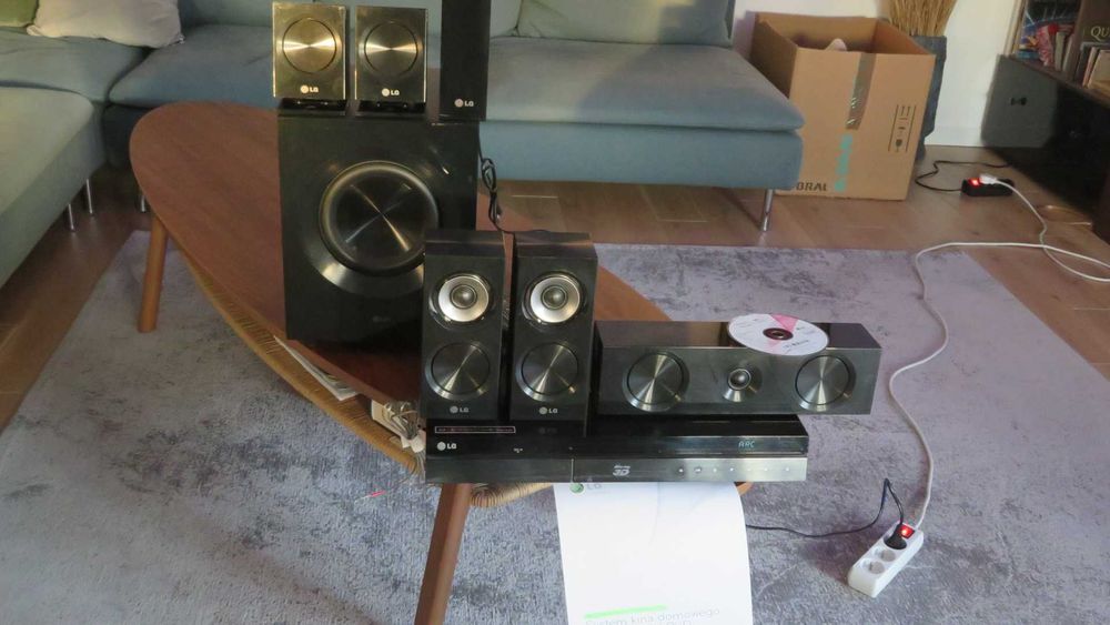 kino domowe 3D Blu-ray 5-1 DVD surround  niezniszczone nieuszkodzone