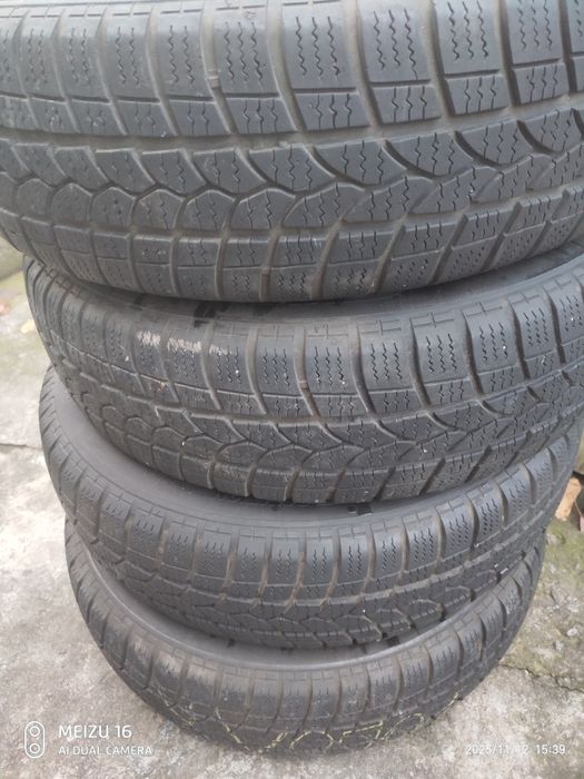 Продам комплект резины
