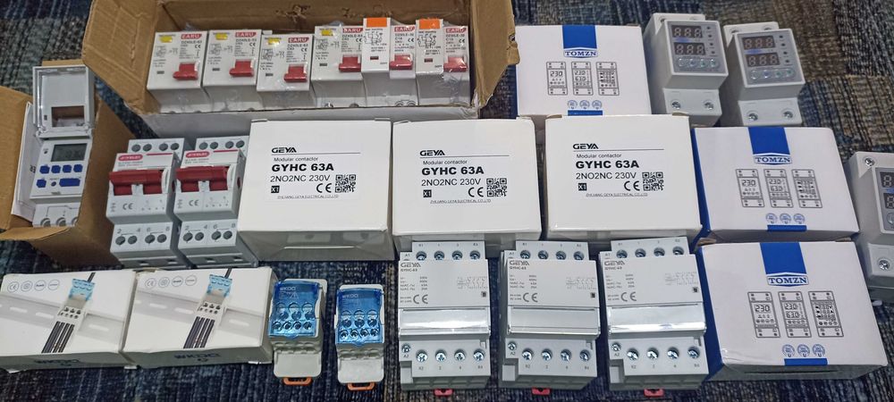 Контакторы 63А 4NO 2NO2NC Реле Дифы Клемы Вилки Розетки