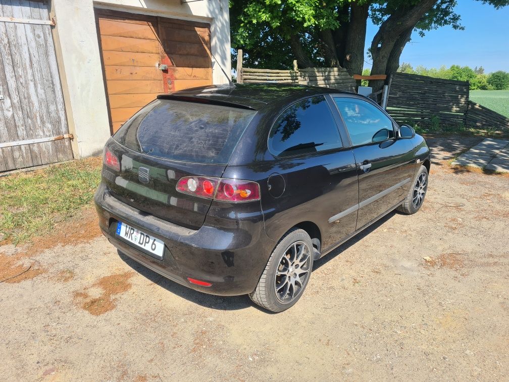 Seat Ibiza / 1.2 benzyna 60 ps / Klima / Alu / Z Niemiec /