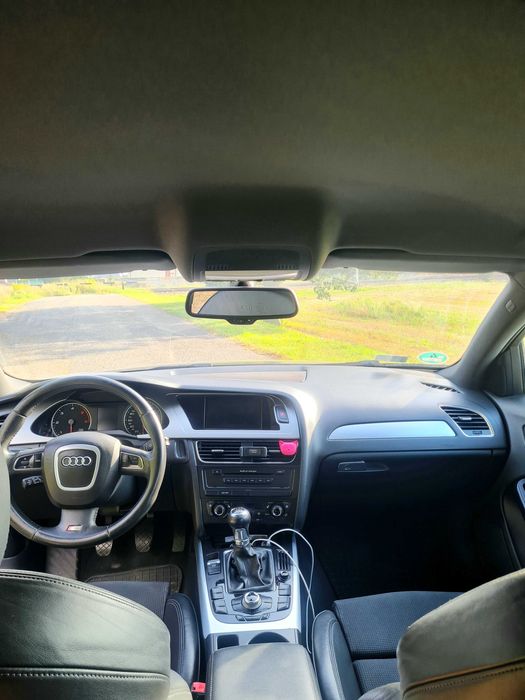 Audi A4 B8 Avant 2.0tdi 143KM S-Linie