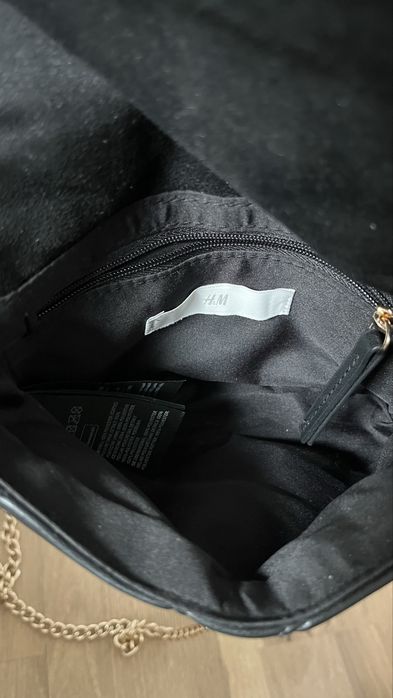 Torebka H&M na łańcuszku