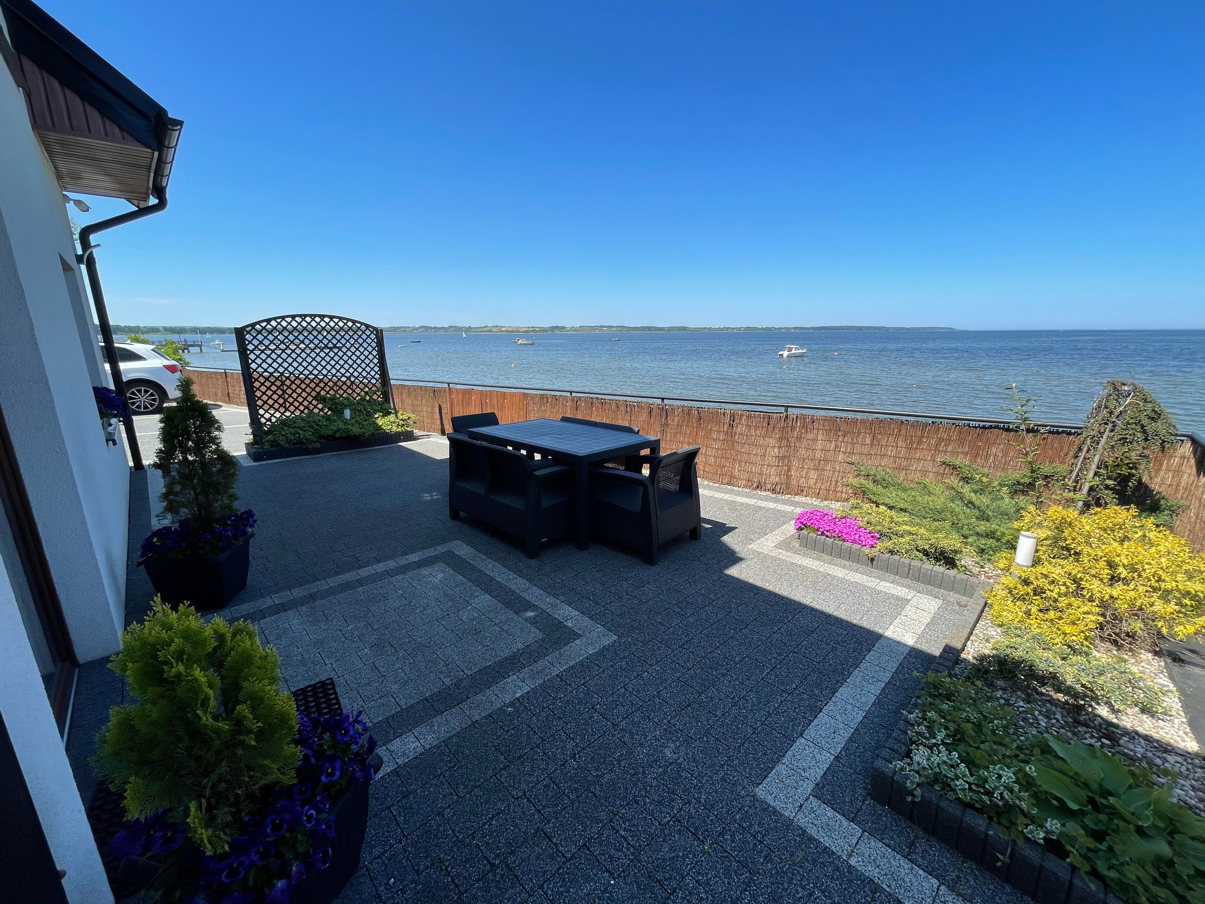 Villanord apartamenty w Rewie 5 metrów od plaży.
