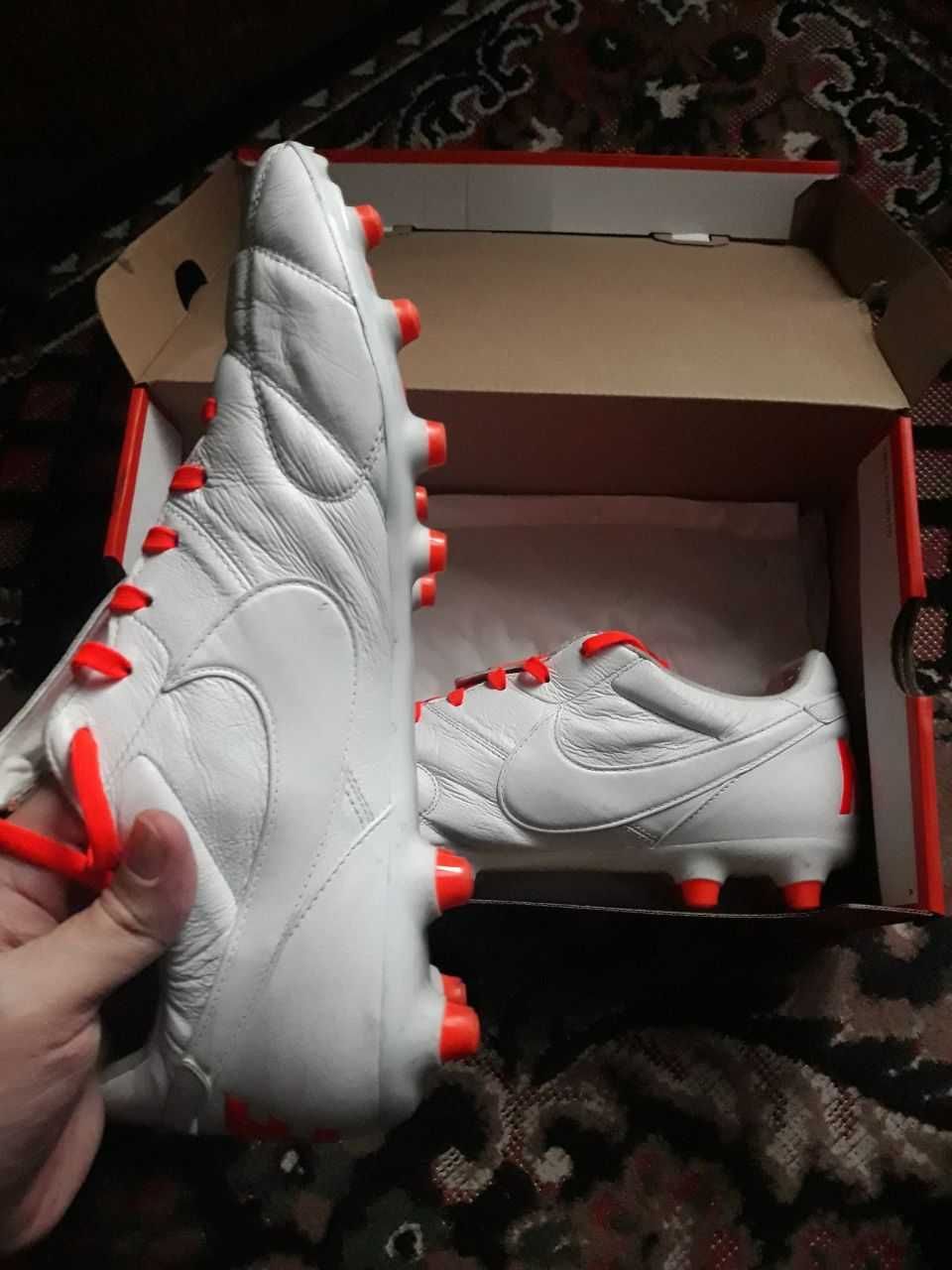 Бутси (бутсы) Nike, шкіряні, 43 розмір