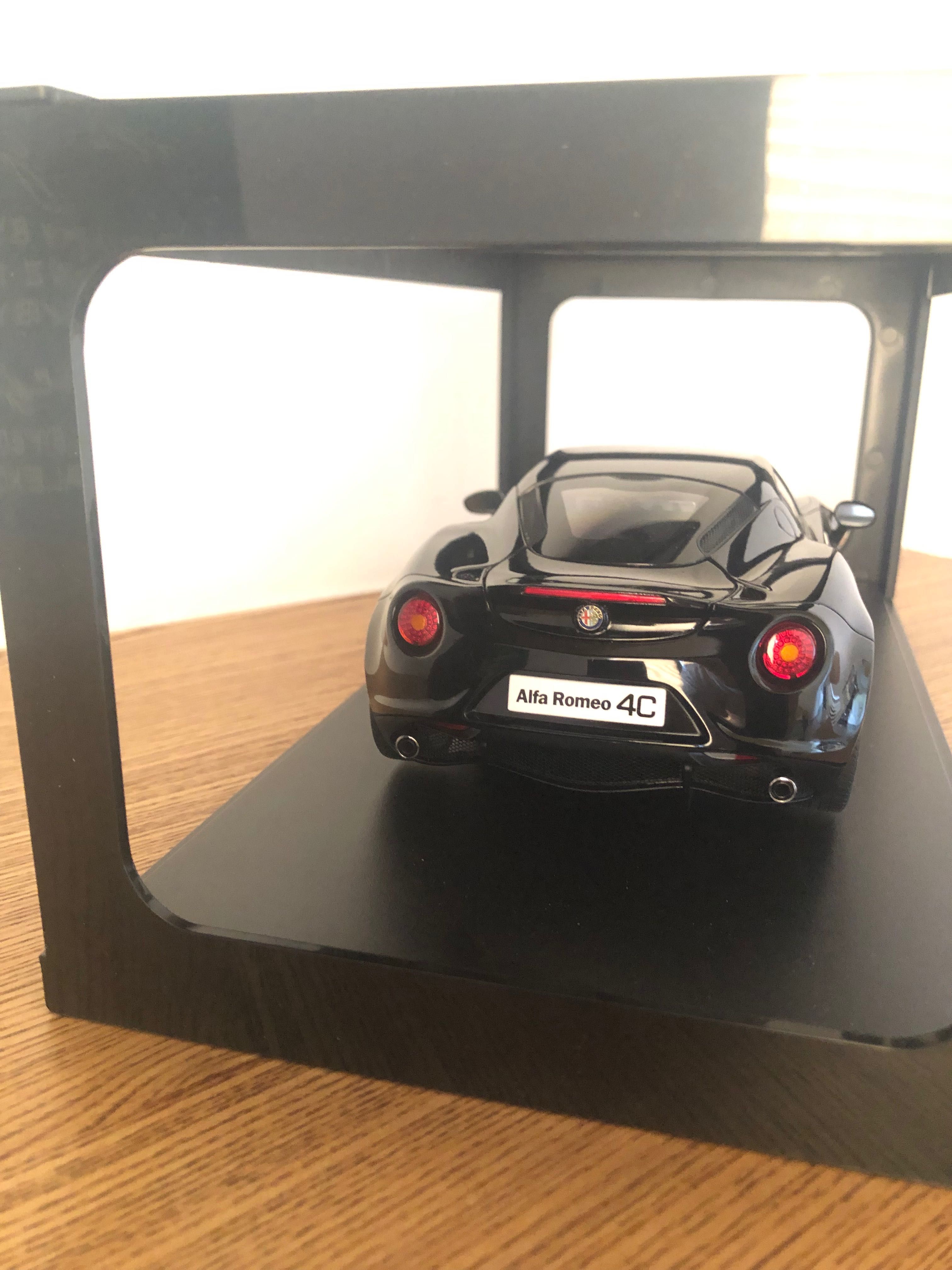 Alfa C4 skala 1/18 Auto Art