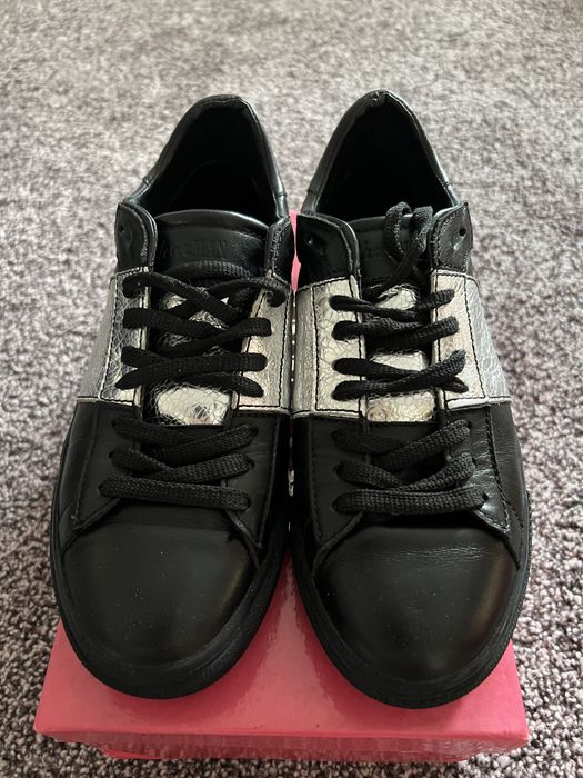 Продам кеды